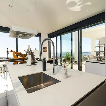 Lavish With Private Pool Villa