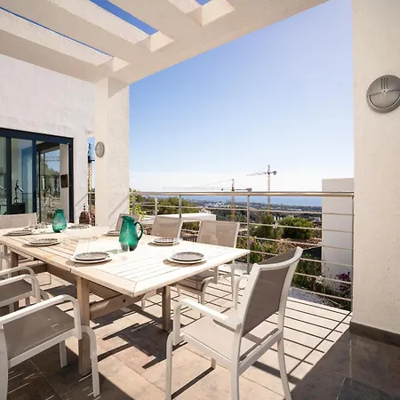Lavish With Private Pool Villa